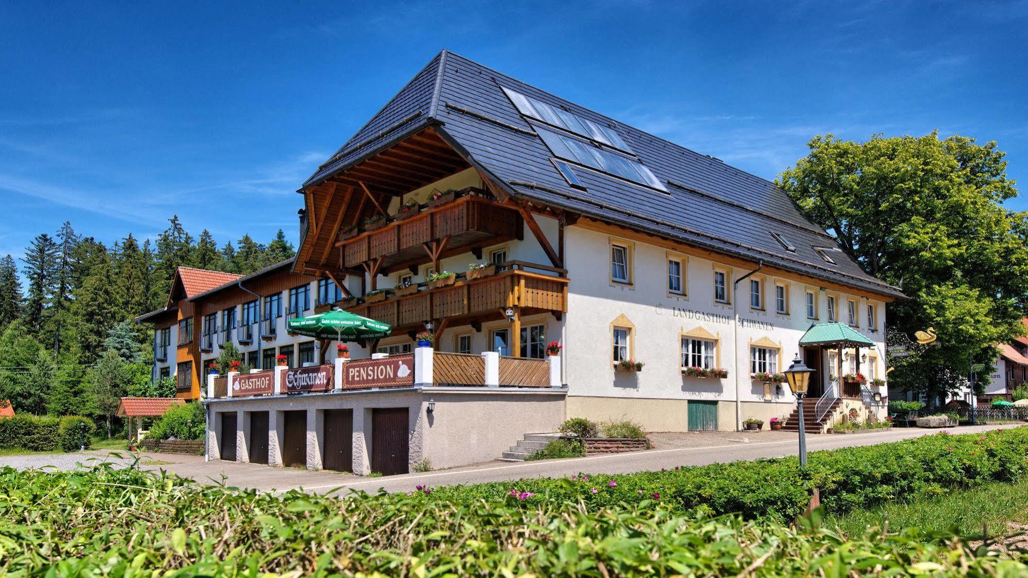 Landgasthof Zum Schwanen Hornberg Exterior photo
